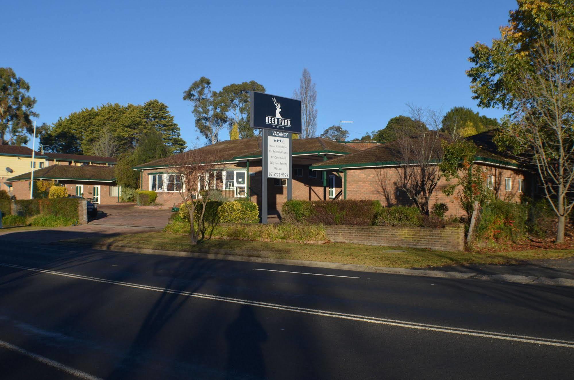 Deer Park Motor Inn Armidale Bagian luar foto